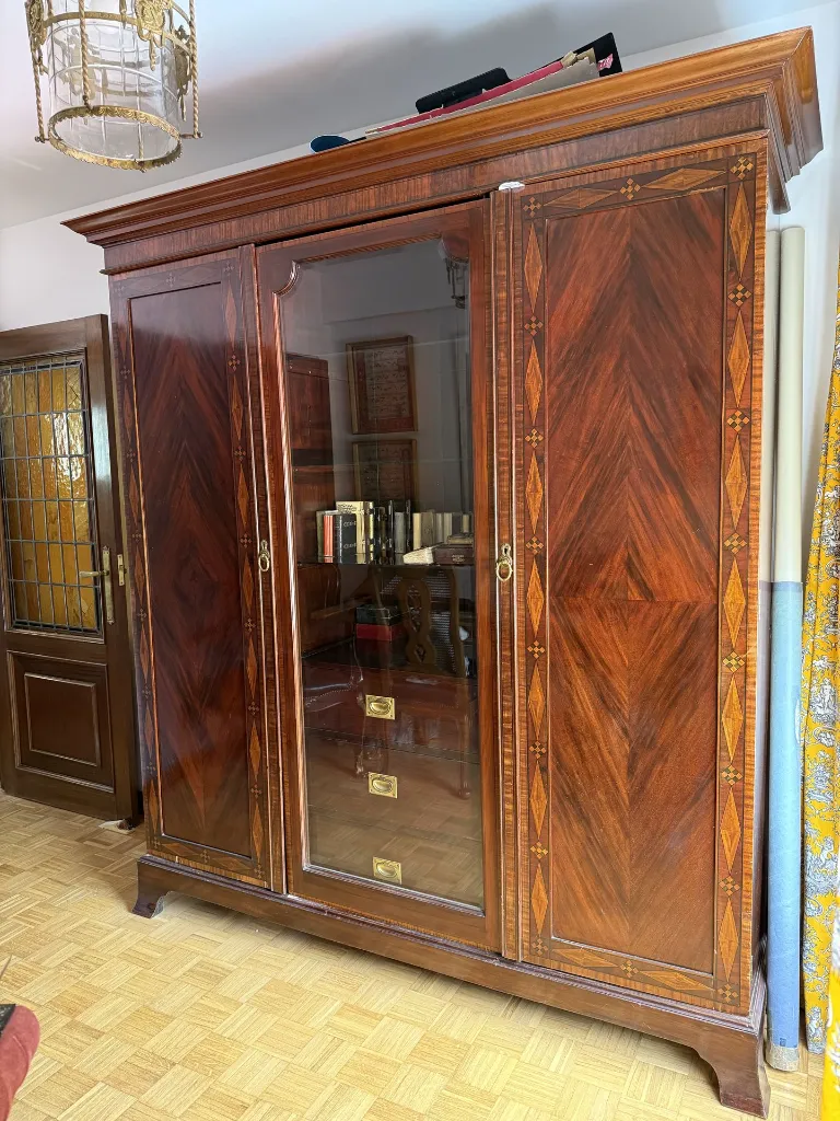 0115 Armario libreria de madera de caoba con marquetería (4).webp