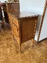 0119 Mesilla de caoba inglesa con cajón y puerta abatible (4).webp