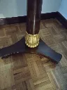 0120 Mesita velador de nogal macizo, estilo imperio (3).webp