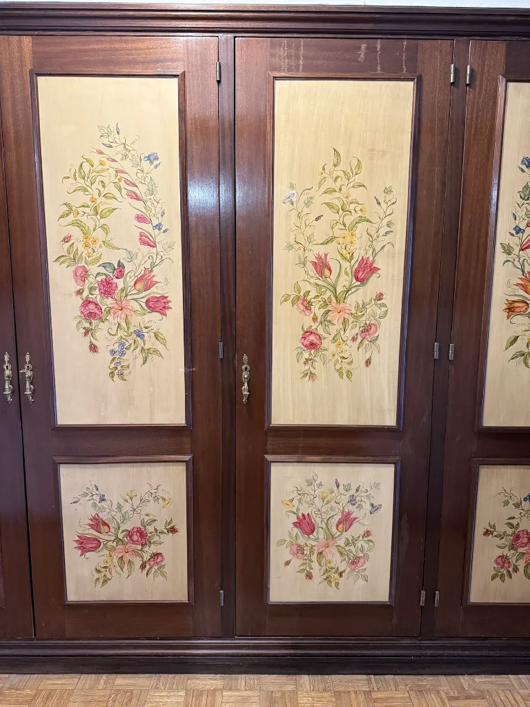 0122 Puertas de armario lacadas y pintadas a mano (3).webp