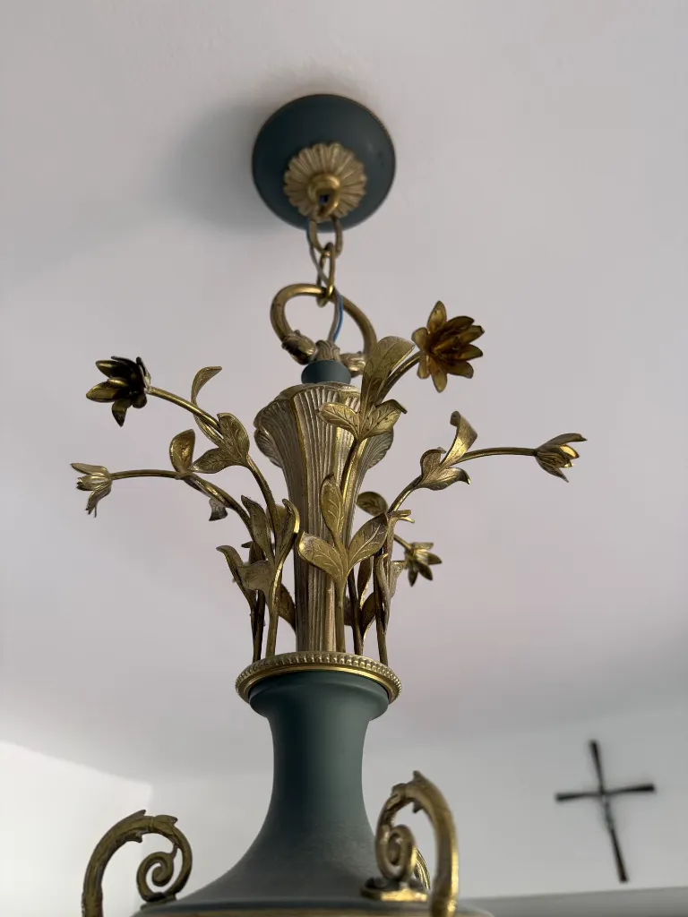 0128 Lampara de bronce y porcelana (13).webp