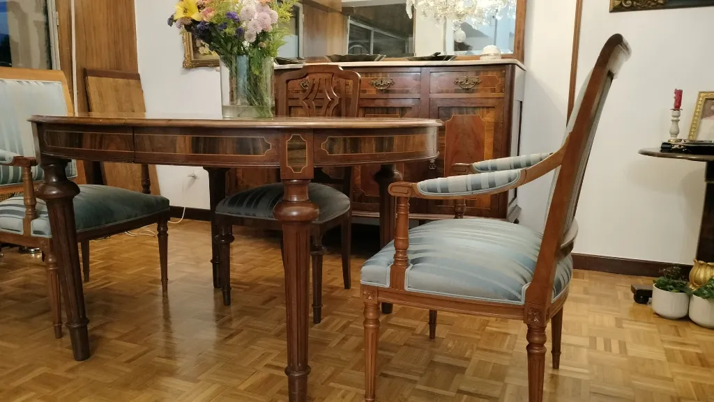 0106 Mesa de comedor de cerezo con 2 extensibles (1).webp