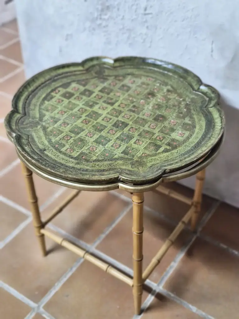 Bandeja/mesa de principios del siglo XX