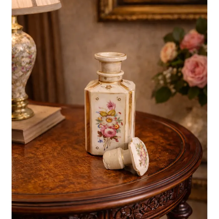 Frasco floral de porcelana francesa 