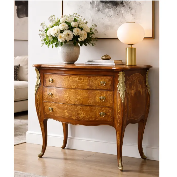 Cómodita de marquetería floral francesa