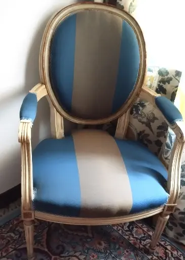 Butaca estilo Luis XVI